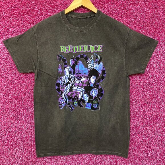 Beetlejuice Collage Illustration Graphic Design T-Shirt Medium - Picture 1 of 5